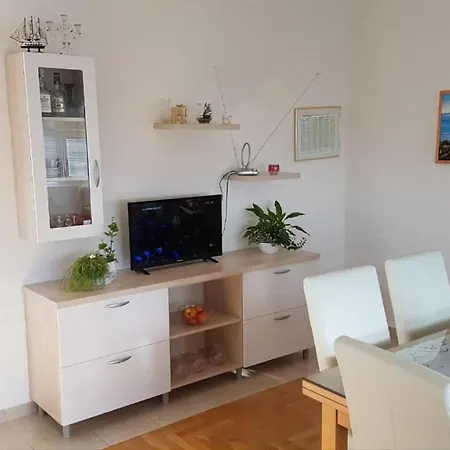 Bernard 마카르스카